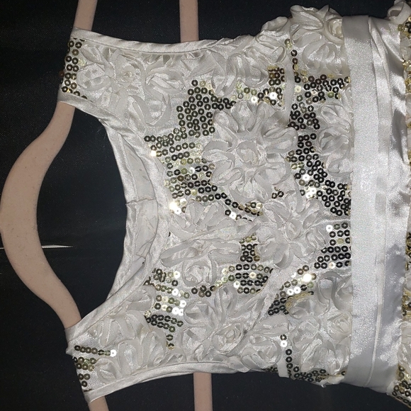 *Blueberi Boulevard Girls' Rosette & Sequins dress - Picture 3 of 8